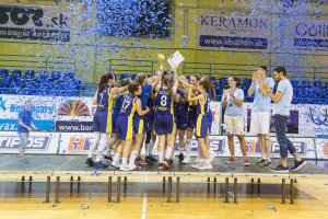 STARŠIE ŽIAČKY Young Angels Košice majsterkami Slovenska