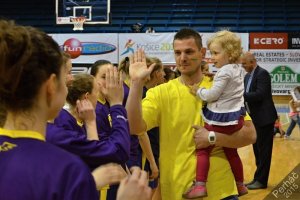 Final four staršie žiačky 2015