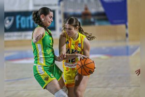 20251115 03 YOUNG ANGELS Košice U18 vs. Soproni DARAZSAK U18(HUN)