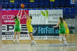 20251115 03 YOUNG ANGELS Košice U18 vs. Soproni DARAZSAK U18(HUN)