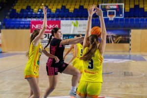 20251127 YOUNG ANGELS Košice U16 vs. BKM Petržalka U16