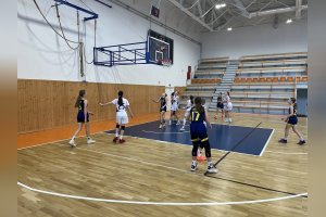 20251123 BAM Poprad biela U13 vs. YOUNG ANGELS Košice U13