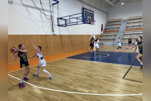 20251123 BAM Poprad biela U13 vs. YOUNG ANGELS Košice U13