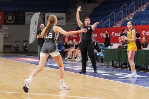 20251128 YOUNG ANGELS Košice U15 vs. Kungsholmen BBK U15 (SWE)