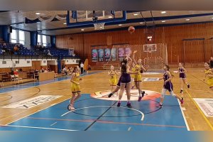 20251206 YOUNG ANGELS Košice U13 vs. BA Čaňa U13